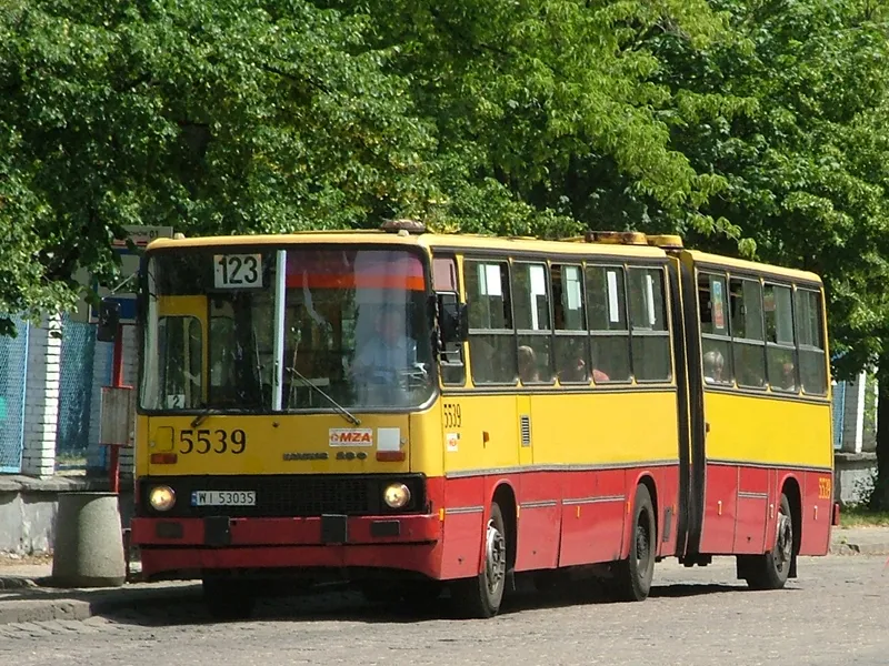 ikarus3