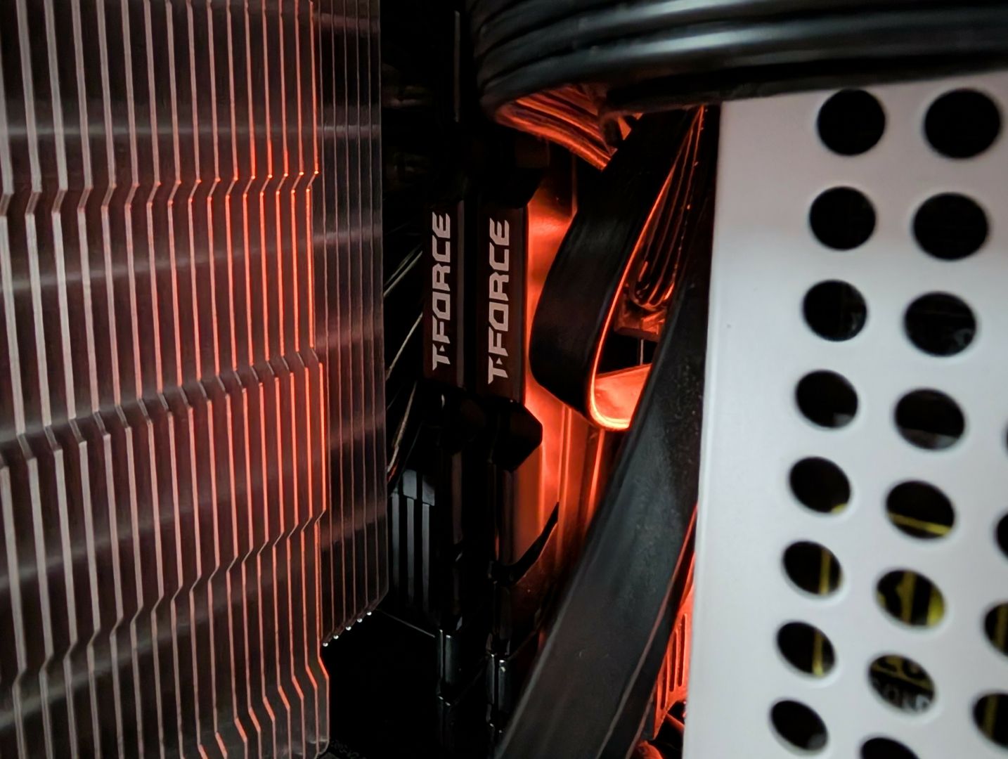 Picture of a Thermalright Phantom Spirit 120 inside an NR200 case, displaying clearance of the RAM.