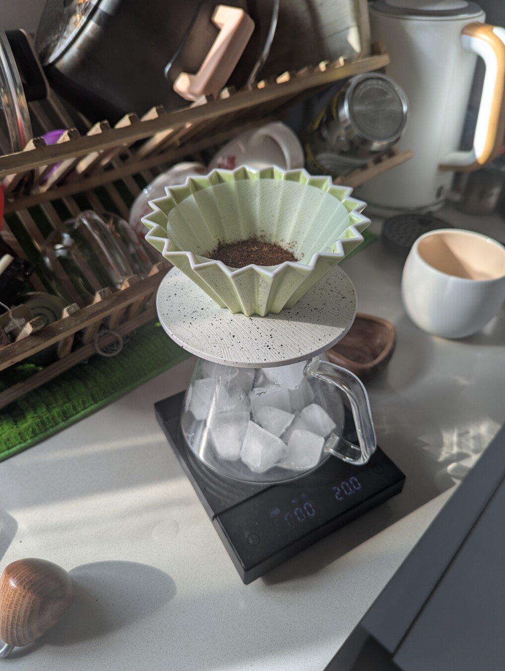 #icedpourover with #origami dripper and #timemore scale