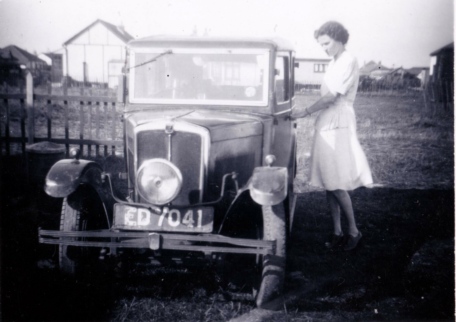 One last visit to the beach before the journey home, taken #OnThisDay 77 years ago, 2 October 1948.
…