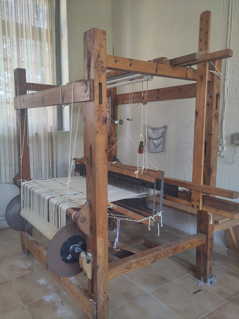 One of the weaving machines used by the nuns to weave silken cloth: it's an old school construct from wood and ropes, with the main central part showing the vertical threads that the horizontal threads are woven on to form the cloth. (I don't know how to weave, so this is as much as I can tell you. 😆)